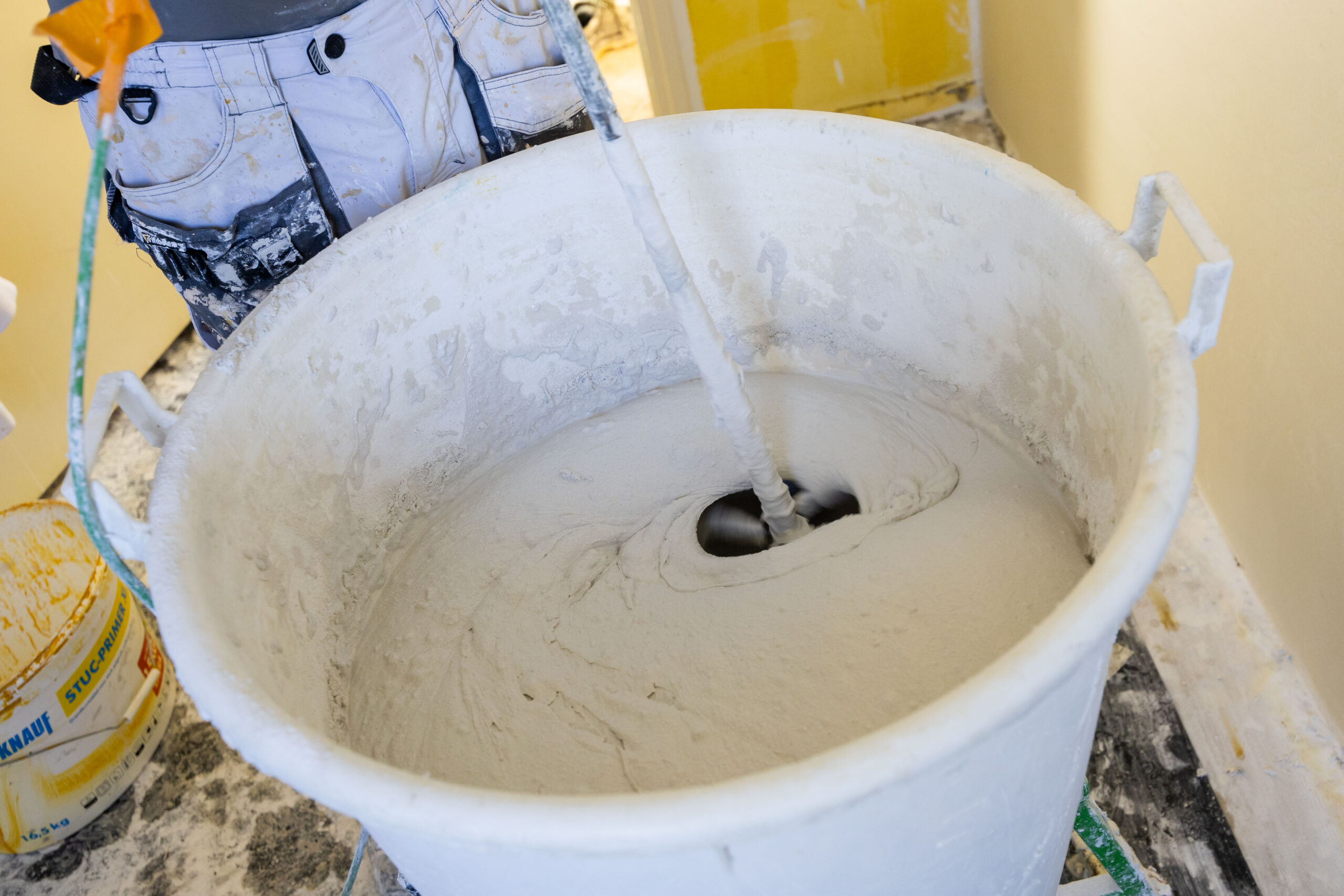 Pleisterwerk afwerken in een woning – stukadoor regio Twello